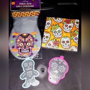 4 PC Halloween Sugar Skull Day of the Dead SKELETON Cookie Cutter napkins bags